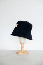 Load image into Gallery viewer, Oversized Wool Mix Bucket Hat